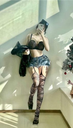 艾拉·isla – 黑玫瑰 [22P/46MB]