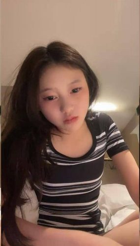 [19歲妹子]剛下海就被幹了，兩個極品，今年最棒視頻[5V+604M]