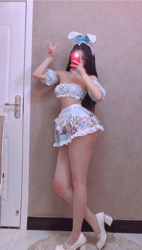 姐姐_LaLion – 萝莉裙子 [8P/29MB]