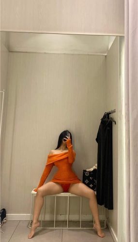 俏妞qiaoniuTT – 试衣间2.0 [13P/32MB]