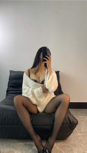 俏妞qiaoniuTT – 透视黑丝 [17P/69MB]