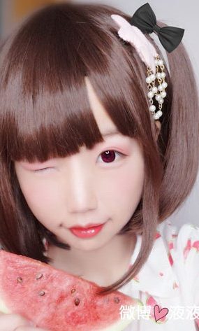 【合集下载】液液酱YeYe 图片+视频 41套合集下载 共5.5GB