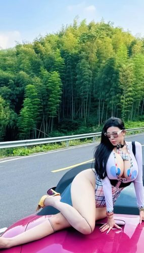 【微-密】芷仪g宝-路过的车主把车停下来 [12P-33M]